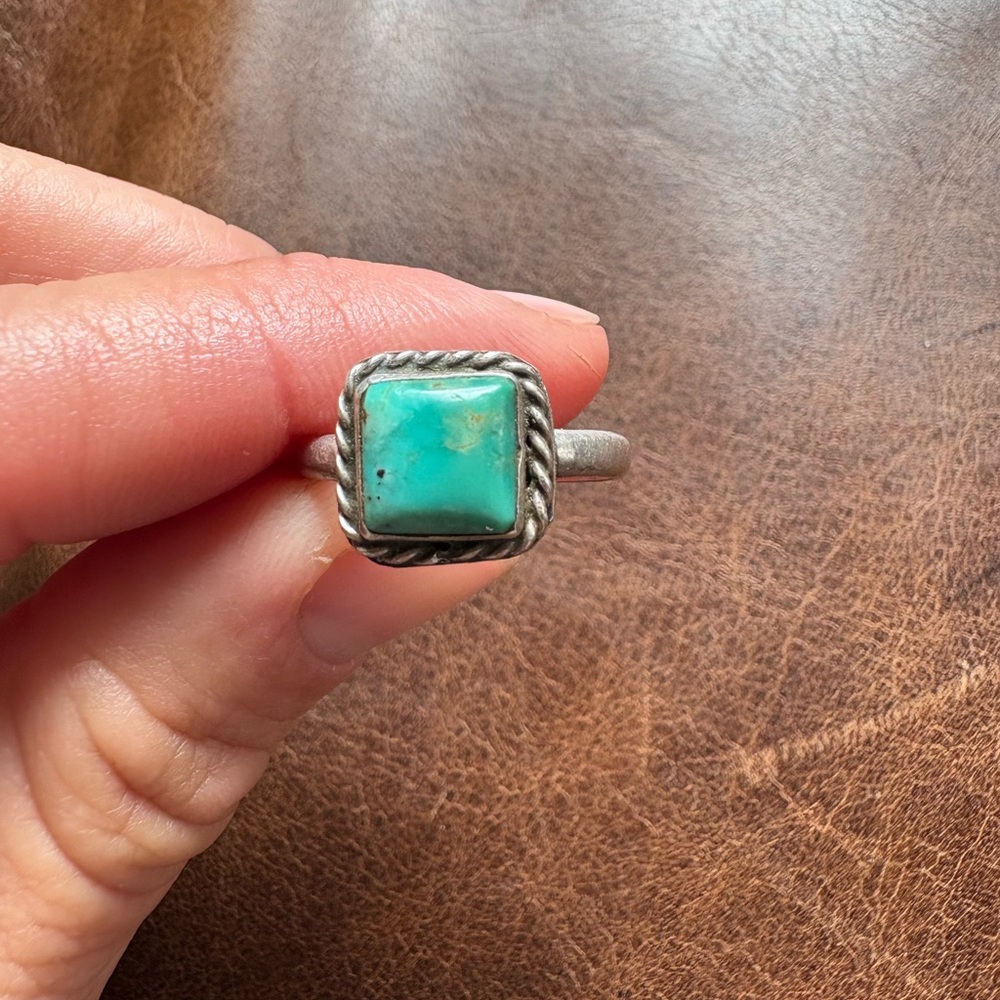 Turquoise Square Ring - Picture 2 of 4